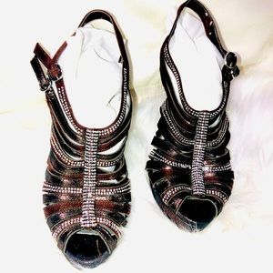 Beautiful party shoes-high heels and comfortable